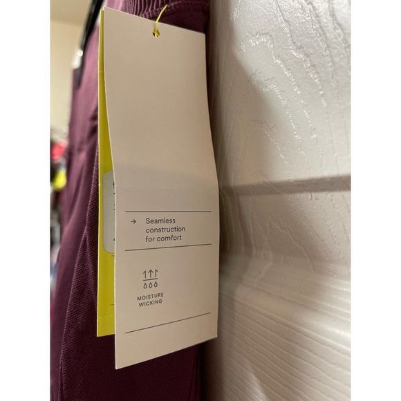 All in Motion Burgundy legging  - Picture 3 of 4